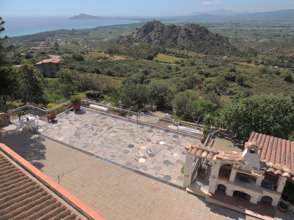Appartamento Mariolu 3 Санта-Марія-Наваррезе Екстер'єр фото
