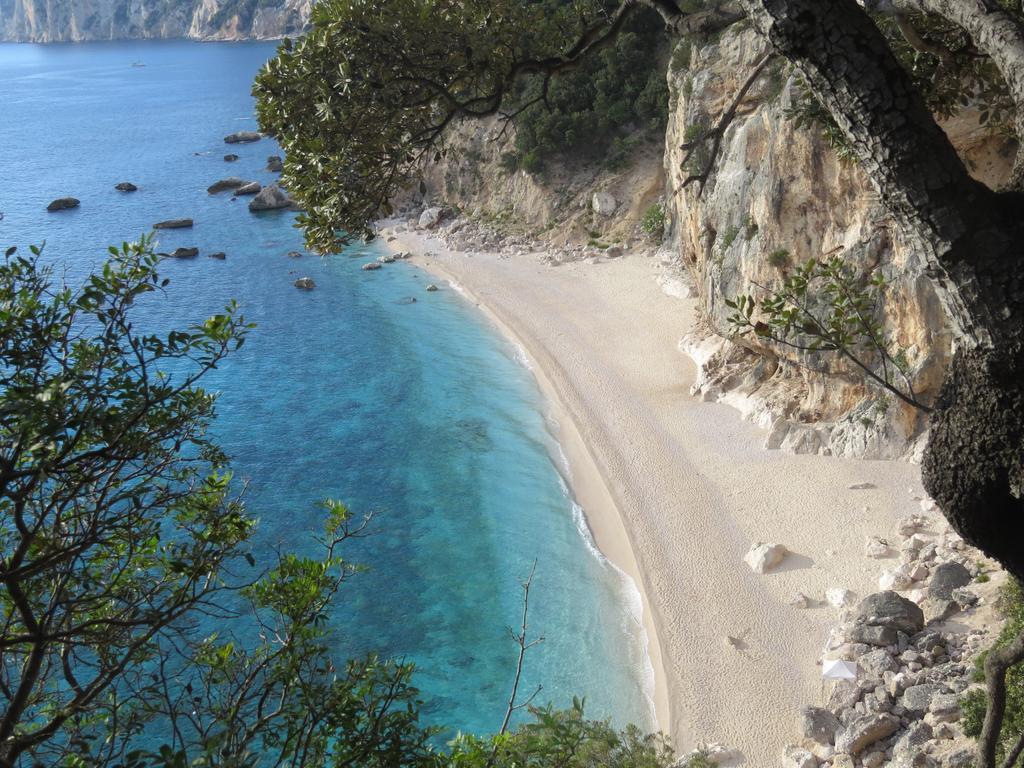 Appartamento Mariolu 3 Санта-Марія-Наваррезе Екстер'єр фото