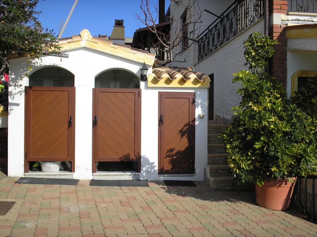Appartamento Mariolu 3 Санта-Марія-Наваррезе Номер фото