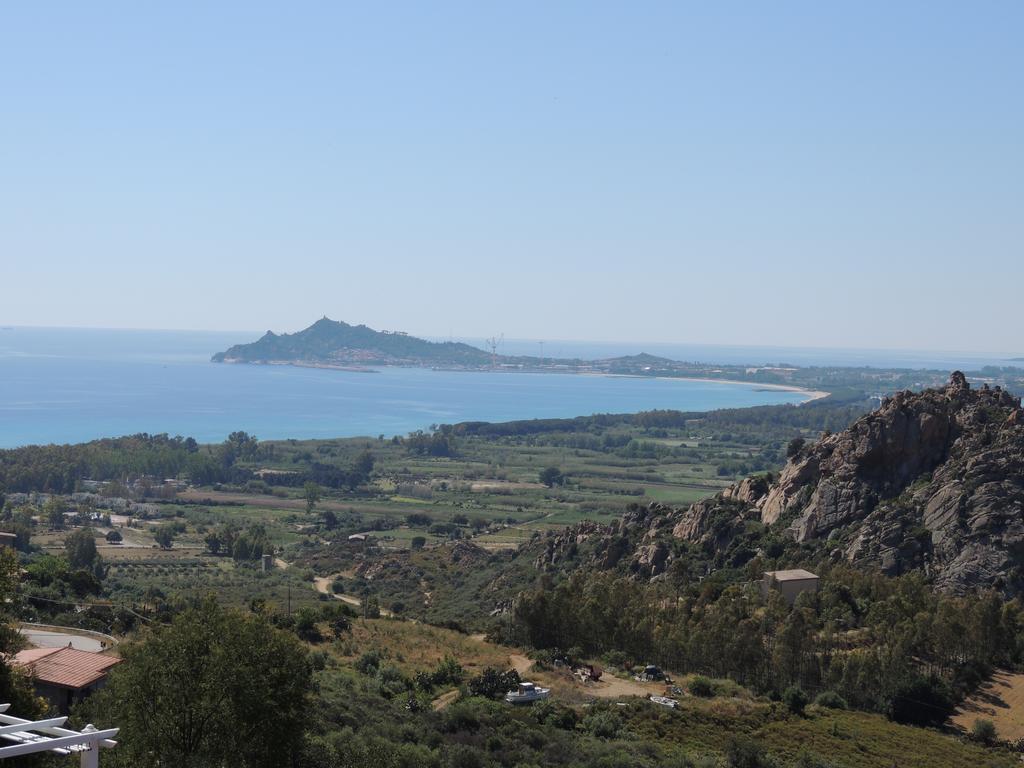 Appartamento Mariolu 3 Санта-Марія-Наваррезе Екстер'єр фото